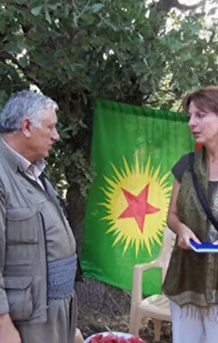 PKK destekçisi sözde gazeteci Frederike Geerdink Irak'tan da sürüldü! "Erdoğan'ın kolu uzun" diye ağladı