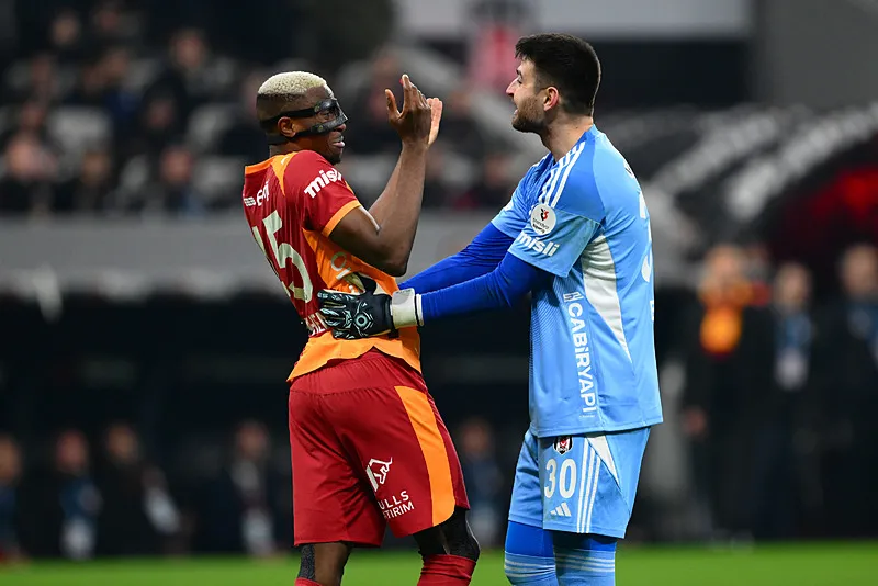 Spor yazarları Beşiktaş - Galatasaray derbisini değerlendirdi! "İnanılmaz acemi" - 25