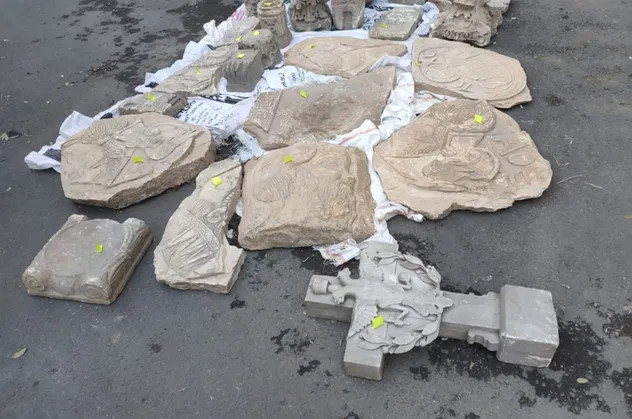 İstanbul'da tarihi eser operasyonu! Yurt dışına kaçıracaklardı hepsi ele geçirildi