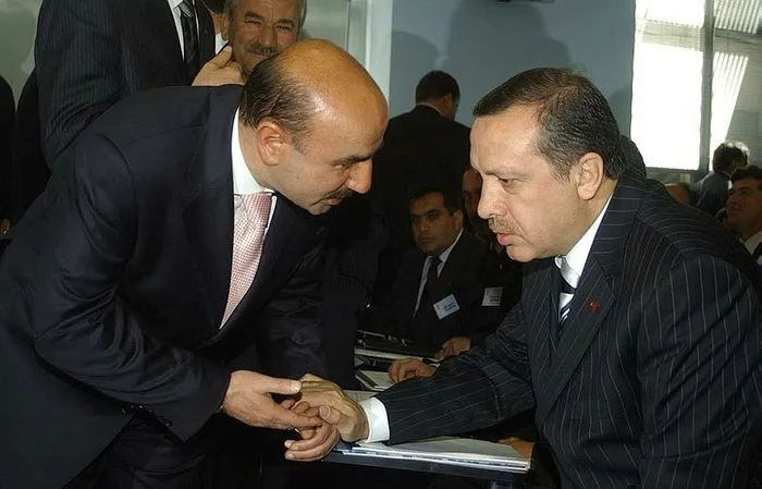 cumhur-ittifakinin-ankara-buyuksehir-belediye-baskan-adayi-turgut-altinok-oldu-1705574679593.jpeg Cumhur İttifakı'nın Ankara Büyükşehir Belediye Başkan Adayı Turgut Altınok oldu-11