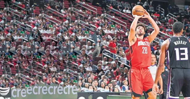 Milli basketbolcu Alperen Şengün etkili performansıyla alkış topluyor!