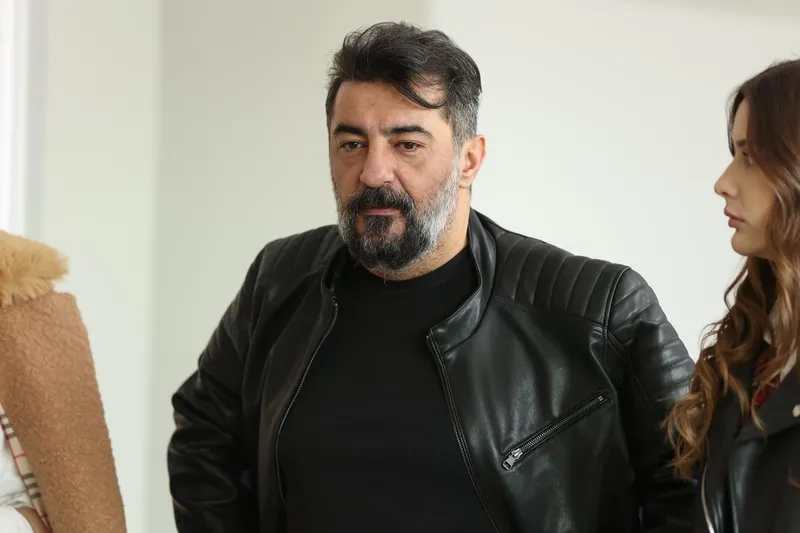 kardeslerim-121-bolum-nefes-kesecek-akiften-sasirtan-itiraf-1710498172221.jpg Kardeşlerim 121. bölüm nefes kesecek: Akif’ten şaşırtan itiraf!-2