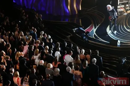 91. Oscar Ödül Töreni’ninde şıklık yarışı! Geceye smokin elbisesiyle Billy Porter damga vurdu!