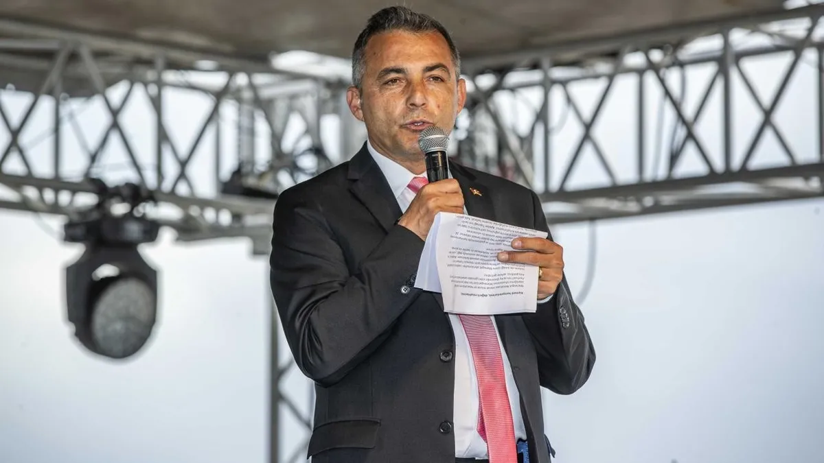 chpli-manavgat-belediyesinde-baklava-kutulu-rusvet-davasi-1778705357869.jpeg CHP’li Manavgat Belediyesinde rüşvet davası: 43 sanık hakim karşısında-5
