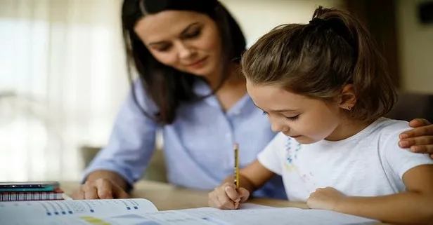 Anneler Günü ne zaman, kaç gün kaldı? 🌸2024 Anneler Günü hangi güne denk geliyor? Anneye alınacak hediyeler...