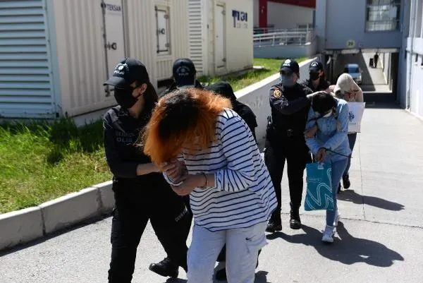 Sultan Çakar'ın ölümündeki sır perdesi aralandı! Akrabaları suç örgütü çıktı: 30 şüpheliden 27'si yakalandı-4