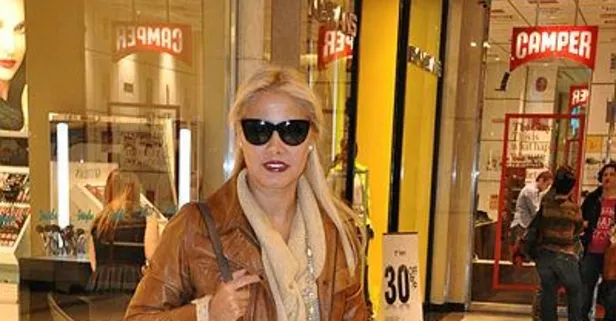 Banu Zorlu şarkısını İngilizce okuyacak