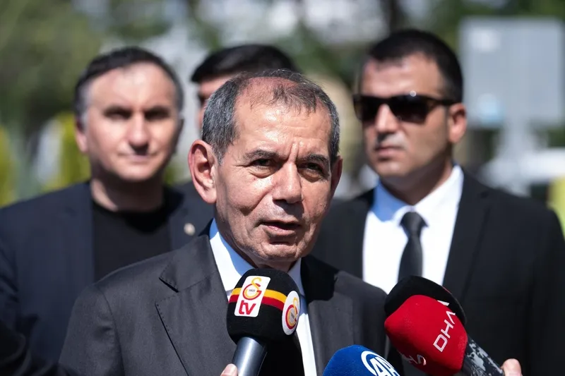 galatasaray-baskani-dursun-ozbekten-ali-koc-ve-aziz-yildirima-sert-sozler-1717928888199.jpeg