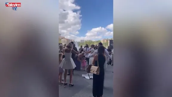 Davullu zurnalı gelin alma! Eda Erol’un düğününde renkli anlar