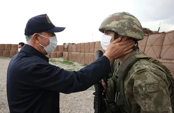 son-dakika-baskan-erdogan-sinir-birliklerine-seslendi-yalan-teroru-estiriliyor-1629015900750.jpg SON DAKİKA! Başkan Erdoğan sınır birliklerine seslendi: Yalan terörü estiriliyor-3