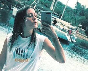 Öp öp öp doyamadı