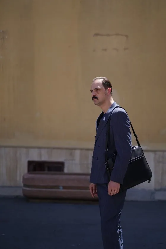 gelsin-hayat-bildigi-gibi-nerede-cekiliyor-karabayir-lisesi-nerede-gelsin-hayat-bildigi-gibi-dizisi-konusu-oyu-1659024151983.jpg Karabayır Lisesi nerede? Gelsin Hayat Bildiği Gibi nerede çekiliyor? Gelsin Hayat Bildiği Gibi dizisi konusu, oyuncuları ve karakterleri...-6