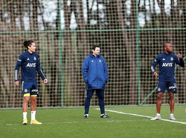 Fener’in konuğu Asvel (Yurttan ve dünyadan spor gündemi)-14