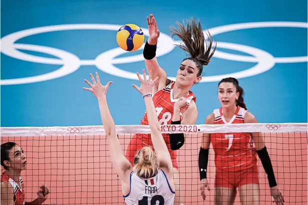 turkiye-abd-voleybol-maci-ne-zaman-saat-kacta-filenin-sultanlari-turkiye-abd-voleybol-maci-hangi-kanalda-1627479450829.jpg