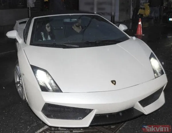 Şarkıcı Berkay Şahin uyanıklık peşinde! Geliriyle dikkat çeken Berkay lüks aracına 'T' plaka takarak... - 10