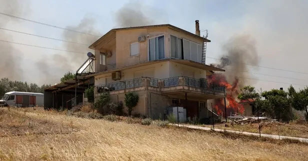 Komşu da yanıyor! Tahliyeler başladı