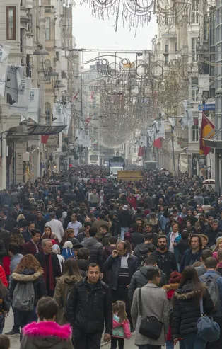 EYT'nin Türkiye'ye yıllık maliyeti en az 100 milyar TL