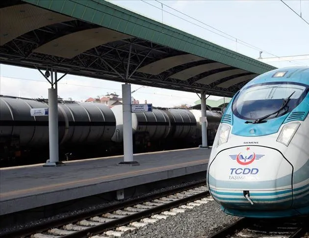 Seyahat süresi 3,5 saatten 1 saat 35 dakikaya inecek!