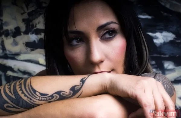 Tası tarağı toplayıp Milas'a yerleşmişti! Özlem Tekin'in kameraları görünce eli ayağı birbirine girdi! Tek eğlencesi köy kahvesi - 2