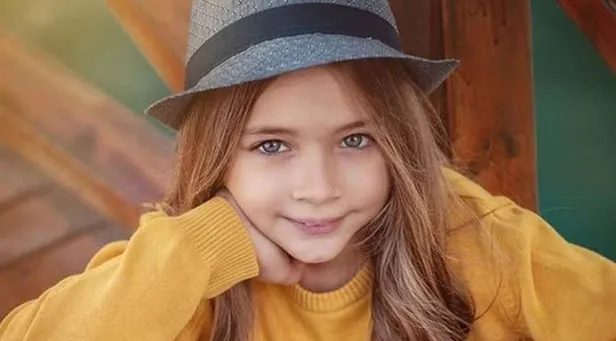 Merakla beklenen 'Sihirli Annem' dizisinin afişi yayınlandı! İşte Sihirli Annem oyuncu kadrosu-2