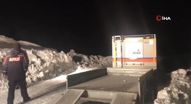 Son dakika haberi! Nemrut Dağı'nda mahsur kalan ekip kurtarıldı-1