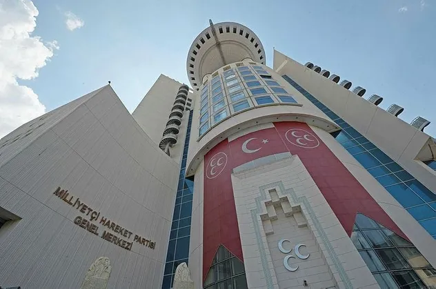 Son dakika: MHP'den "sokak eylemlerine çağrı" açıklaması: Kirli tezgahın arkasında CHP var