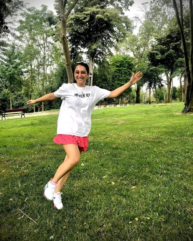 1692277992375.jpg Tek bir formülle tığ gibi eridi! 1 ayda 10 kilo verme garantili Ecem Erkek diyeti! İşte 38 bedene düşme sırrı...-3
