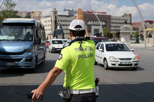 SON DAKİKA! İçişleri Bakanlığı duyurdu: 42 bin 407 personelle koronavirüs denetimi
