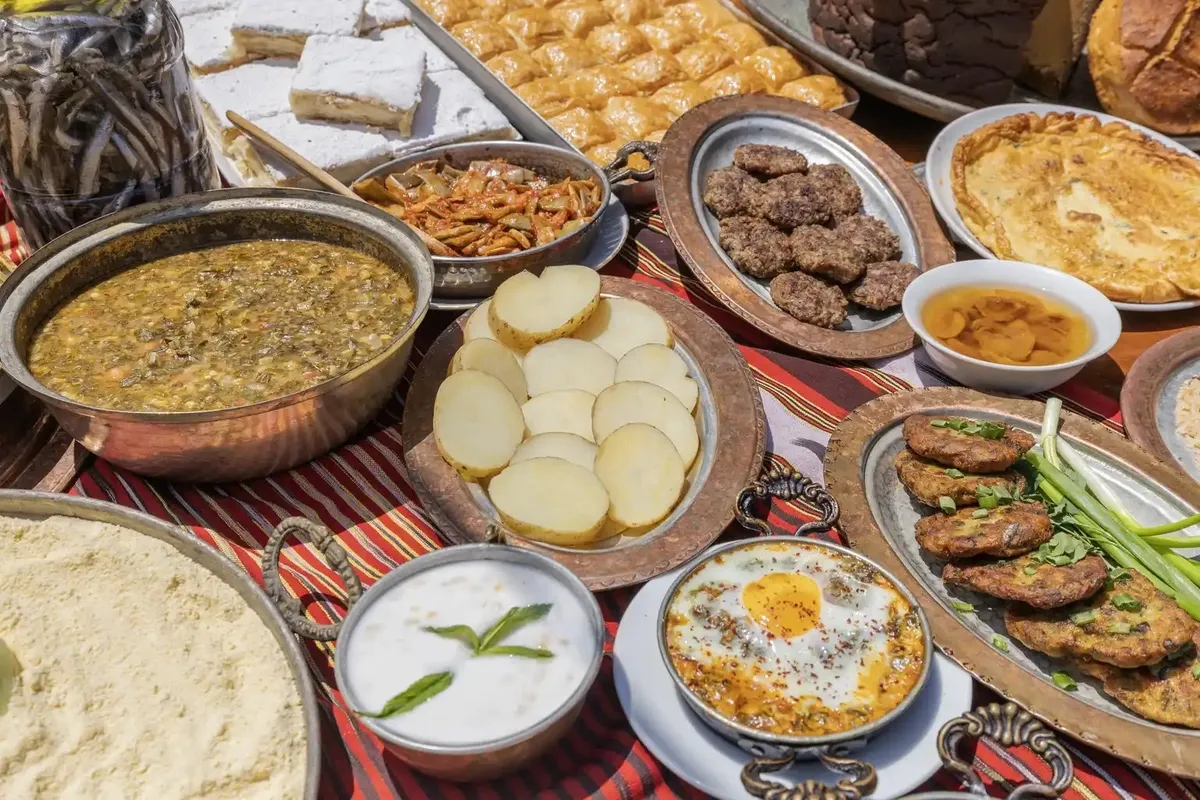 1781077231015.jpeg Trabzon’un 51 lezzet durağı festival rotasında! Gastronomi turizmi şehir ekonomisine katkı sağlayacak-5