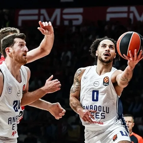 Efes’in rakibi Pana