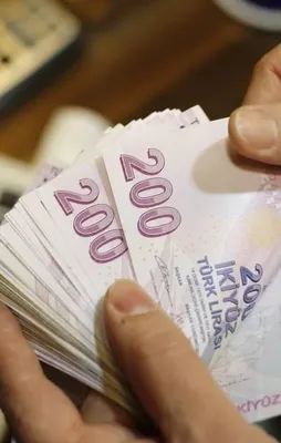 Türk Lirası dünyaya damgasını vurdu