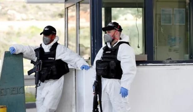 İsrail'de yeni tip koronavirüs (Kovid-19) vakaları hızla artarak 298'e yükseldi-3