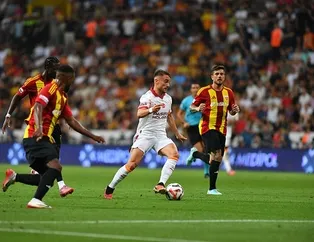 Yunus Akgün göz kamaştırdı