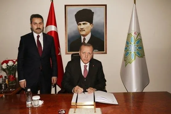 Başkan Erdoğan Tokat'ta Valiliği ziyaret etti-1