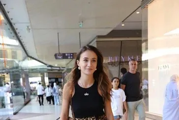 Sibel Aytan dünyayı gezecek!