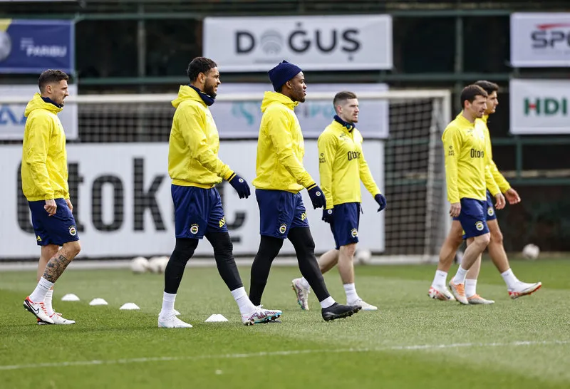 Yeni transferler sahada! İşte Fenerbahçe'nin Adanaspor maçı 11'i - 5