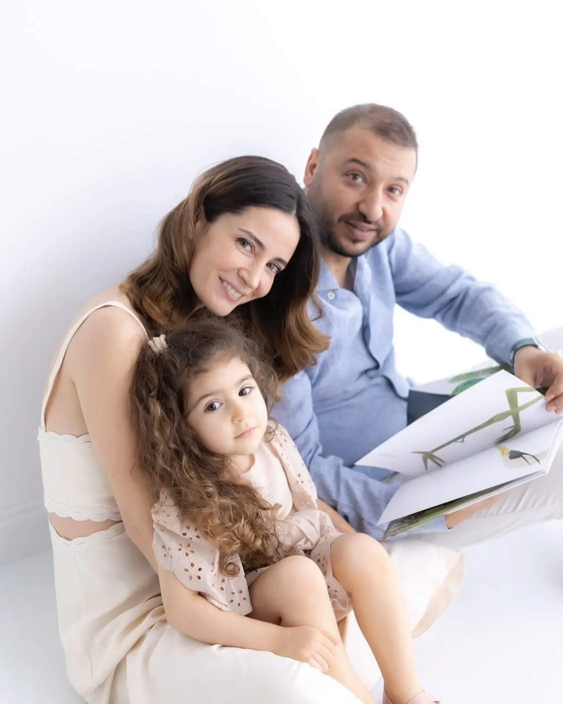 ABİ’nin Mahinur’u Esra Şengünalp’ın dünya tatlısı kızı ilgi odağı oldu! - 8