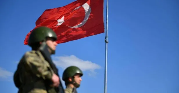 Suriye’den yasa dışı yollarla Türkiye’ye girmeye çalışan 1’i PKK’lı terörist 4 kişi yakalandı!