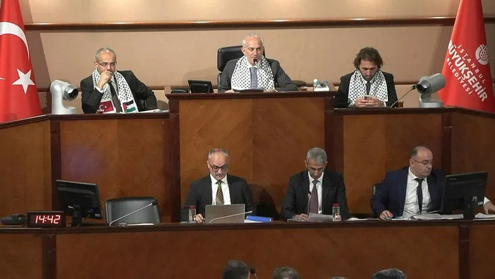 Yok böyle vurgun! AK Parti Meclis Üyesi Muharrem Balık ortaya çıkardı: İBB Meclisi'nde 75 dolarlık kameraları 125 bin liraya taktılar-5