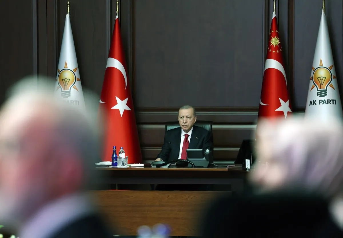 terorsuz-turkiyede-10-maddelik-cerceve-yasanin-detaylari-1785227355309.jpeg Terörsüz Türkiye sürecinde 10 maddelik çerçeve yasanın detayları... “Kontrollü infaz” nasıl uygulanacak-3