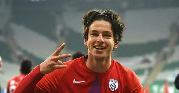 Trabzonspor’un hocası Altınordu’dan Enes Destan'ı istiyor