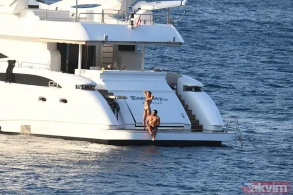 Ebru Şallı ve eşi Uğur Akkuş teknede aşka geldi birbirlerine öpücükler kondurdular! Tatil bahane romantizm şahane - 10