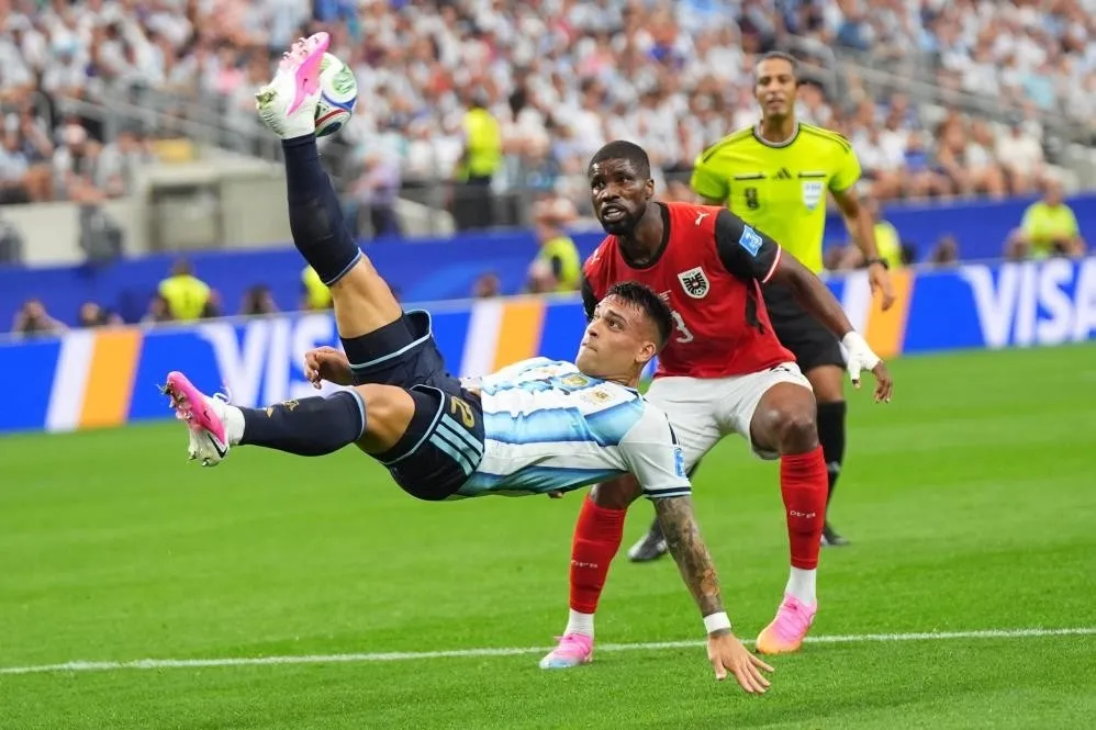 arjantin-avusturyayi-lionel-messinin-golleriyle-devirdi-1782157000491.jpeg Arjantin Avusturya'yı Lionel Messi'nin golleriyle devirdi! Tarihe geçen o maç-3