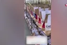 Fransız Carrefour'dan Gazze'de soykırım yapan katil İsrail'e tam destek! Paketlere skandal mesaj: Ellerinizi güçlendiriyoruz