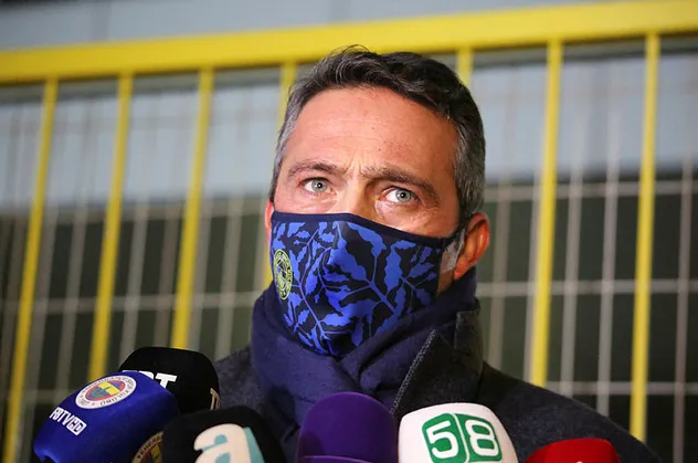 Ali Koç kendi şirketlerinden sonra şimdi de Fenerbahçe üzerinden Sözcü'ye finansman sağlıyor