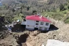 Artvin'deki heyelanda 50 metre sürüklenen evin sahibi konuştu: "Helal para ile yapıp iyi usta bulmuşum"