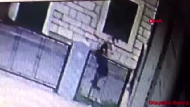 Çinli kadının boğazını keserek öldüren ardından evi ateşe veren Mert Pehlivan hakkında istenen ceza belli oldu-3