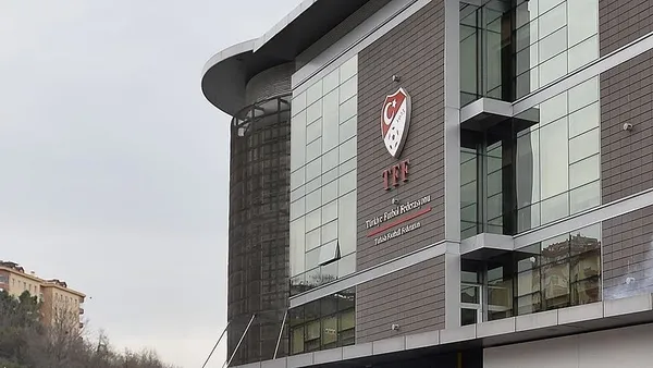 tffden-super-lig-kulupleri-icin-transfer-duzenlemesi-1657179394388.jpg TFF'den Süper Lig kulüpleri için transfer düzenlemesi-2