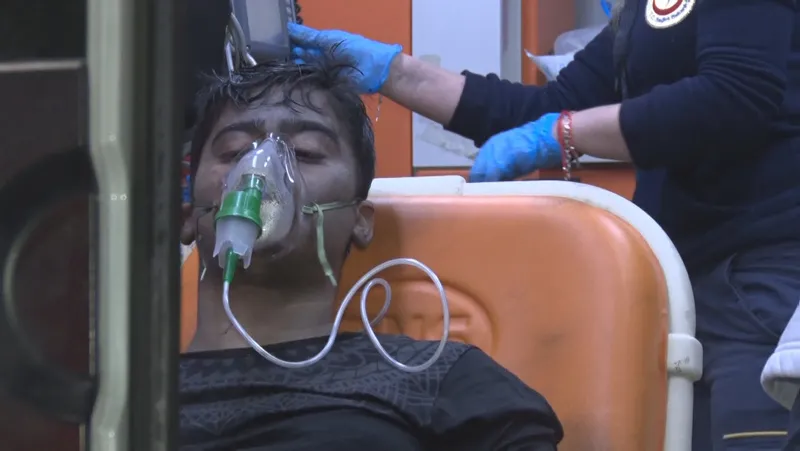 İstanbul Güngören'de yangın paniği! Böyle kurtarıldılar - 4