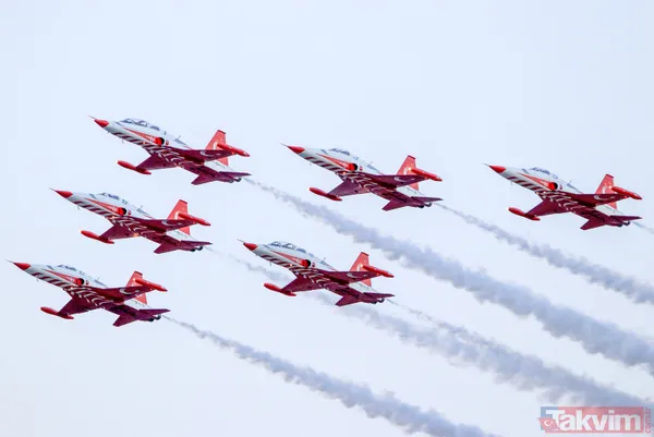 Logo aynı zamanda Arapça 'kardeş' anlamına gelen kelime yer alıyor.